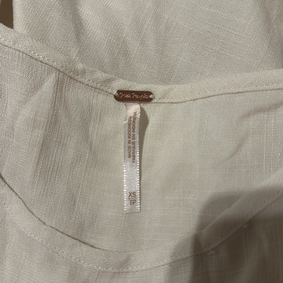 Free People Clear Skies Tunic Top Oversized Cold Shoulder size XS - Picture 6 of 9